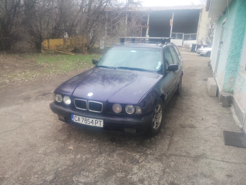 BMW 525, снимка 1 - Автомобили и джипове - 48692993