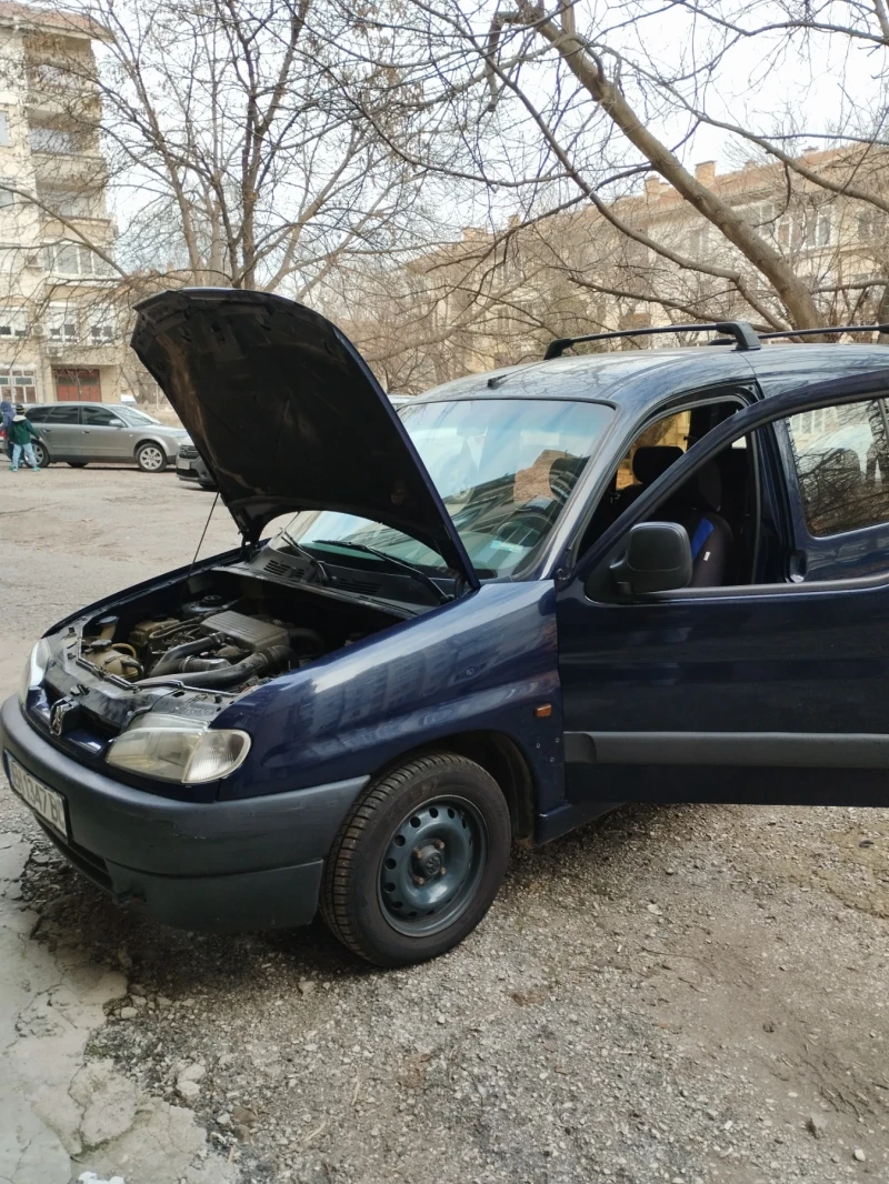 Peugeot Partner, снимка 7 - Автомобили и джипове - 48703815