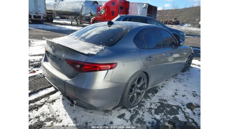 Alfa Romeo Giulia, снимка 4 - Автомобили и джипове - 48724420