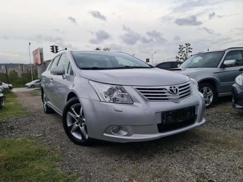 Toyota Avensis КАТО ЧИСТО НОВА, снимка 3 - Автомобили и джипове - 49073097