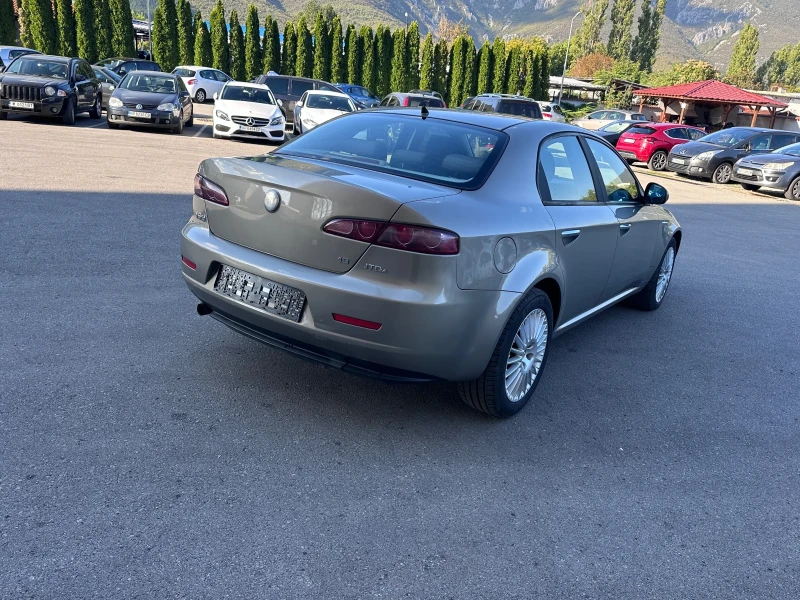 Alfa Romeo 159 1.9M-JET - КЛИМАТРОНИК, снимка 5 - Автомобили и джипове - 51888410