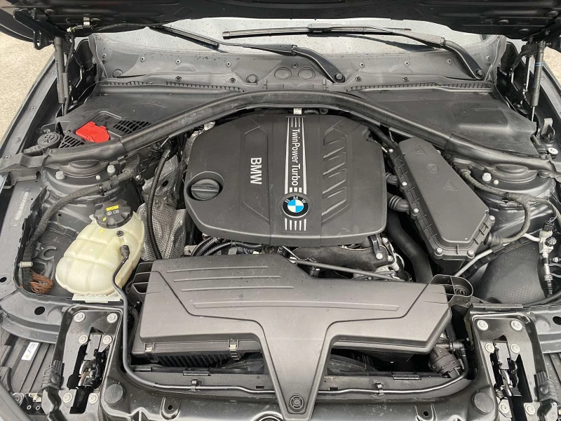 BMW 320 D* xDrive* 184кс* Ксенон* Кожа* Навигация, снимка 8 - Автомобили и джипове - 52349040