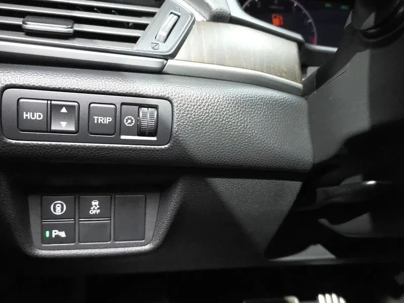 Honda Accord 2.0 Turbo Sports, снимка 17 - Автомобили и джипове - 55921767