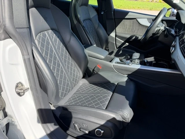 Audi S5 3.0T * Technik * CARFAX * , снимка 13 - Автомобили и джипове - 56093007