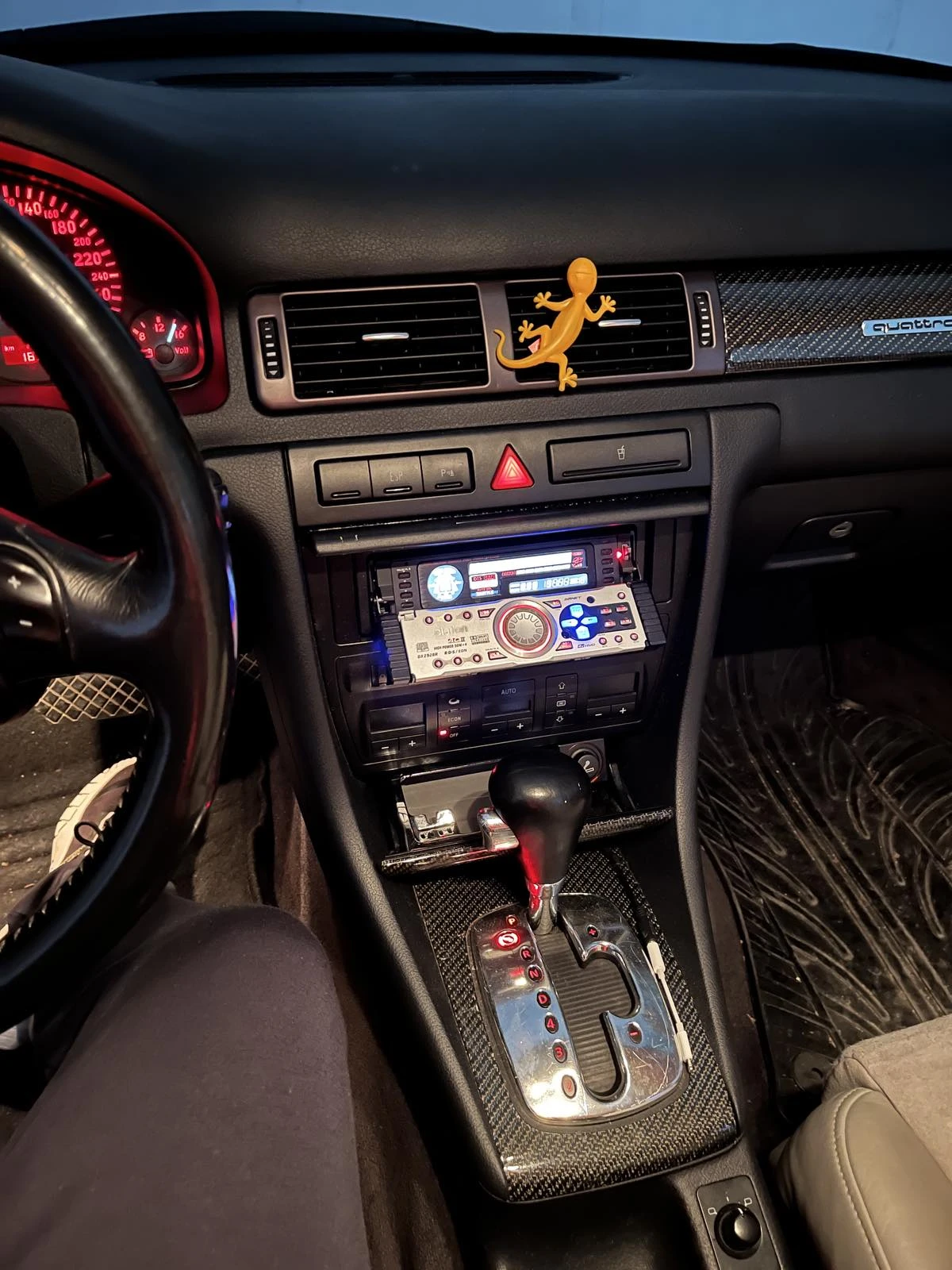 Audi S6 4.2i QUATRO  - изображение 9