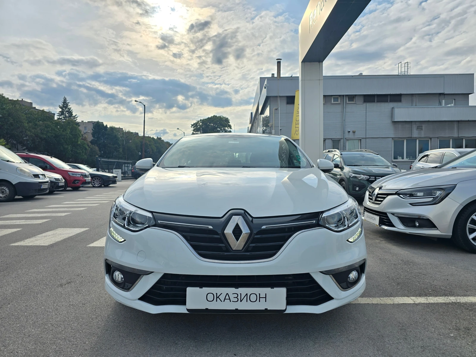 Renault Megane 1.5 dCi - изображение 2