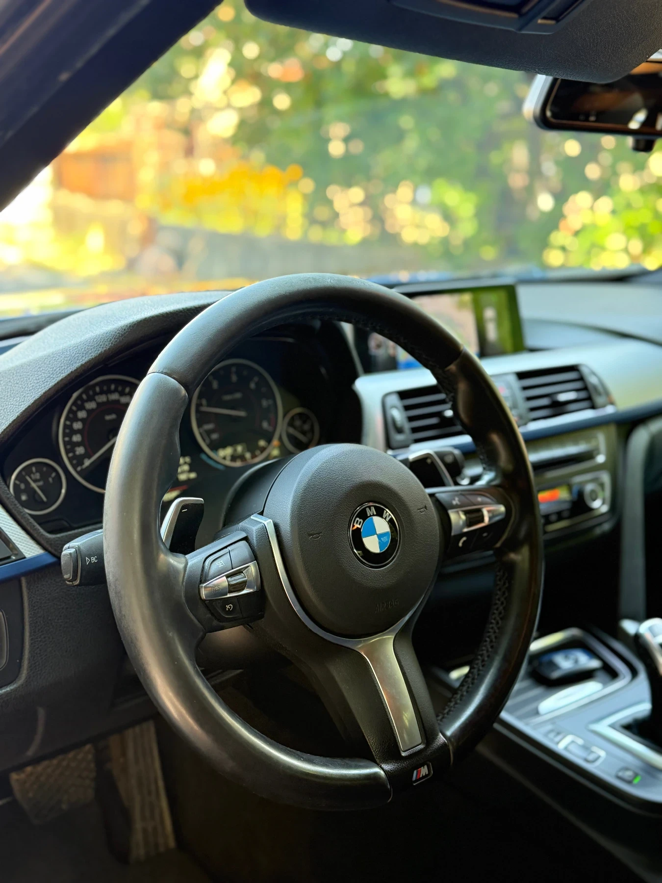 BMW 320 Touring M-Paket/Shadowline - изображение 6