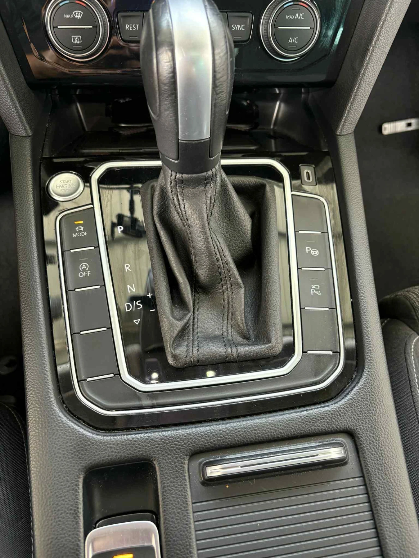 VW Passat  - изображение 7