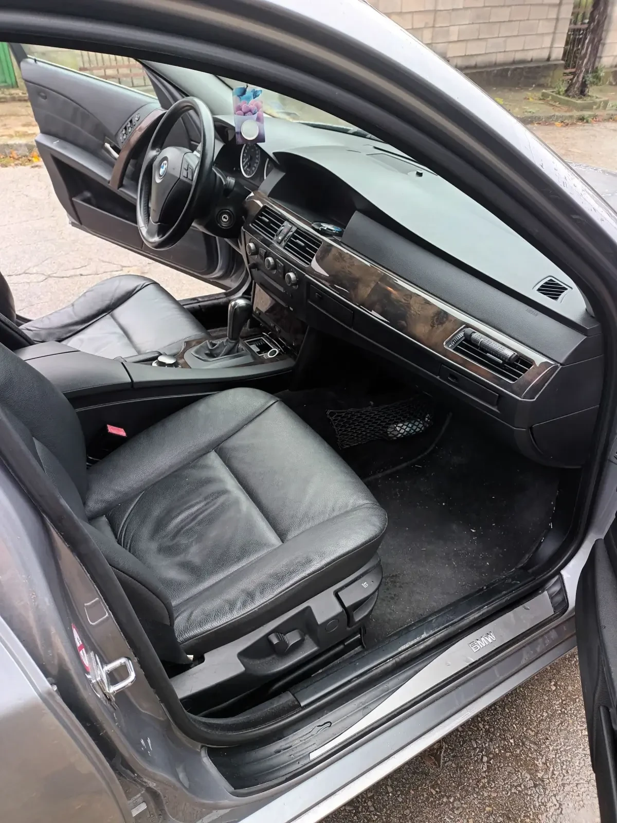 BMW 525  - изображение 8