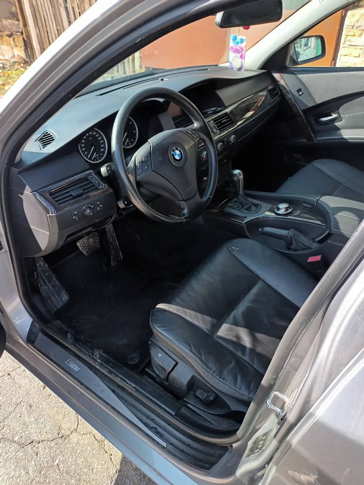 BMW 525  - изображение 6