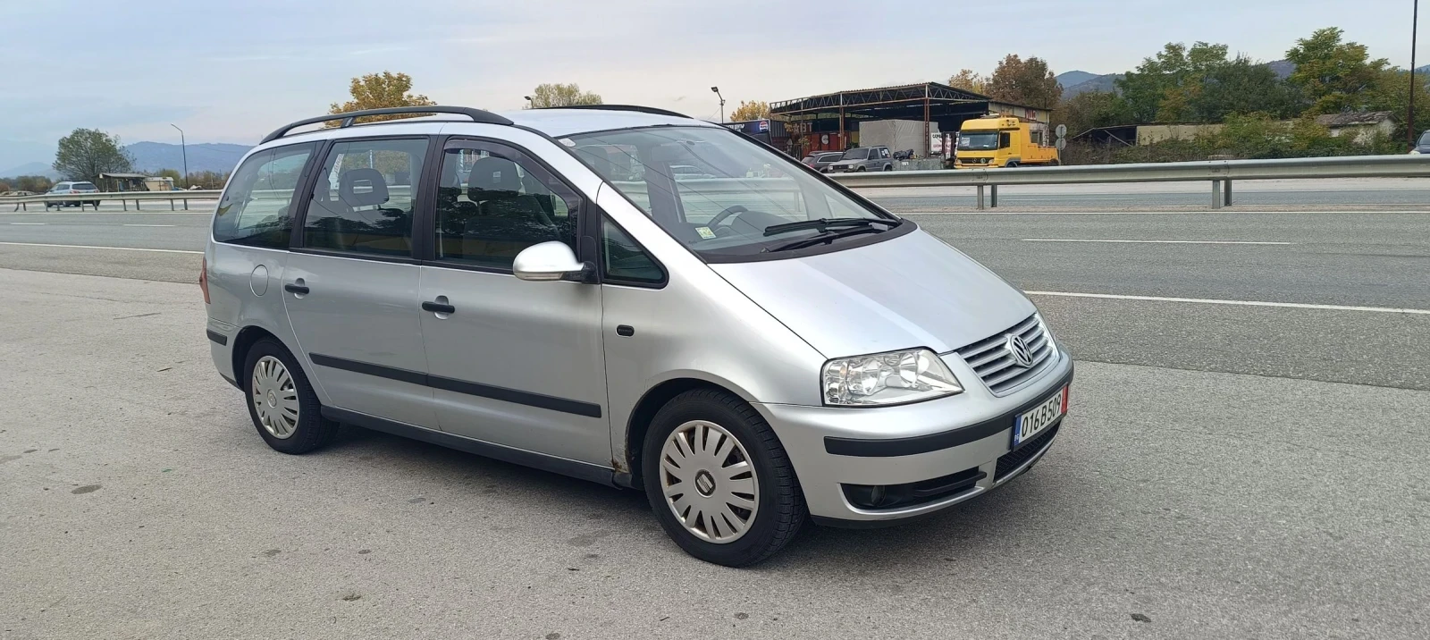 VW Sharan 2.0TDi 140 8v 5+ 1 | Mobile.bg   1