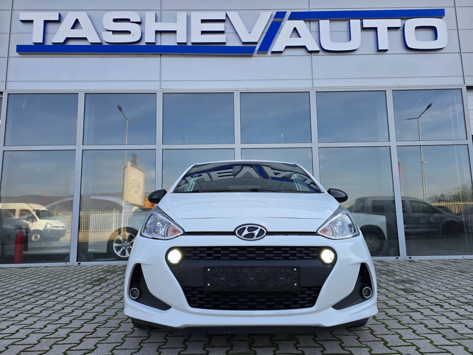 Hyundai I10 1.2!! PASSION !! NAVI !! | Mobile.bg   3