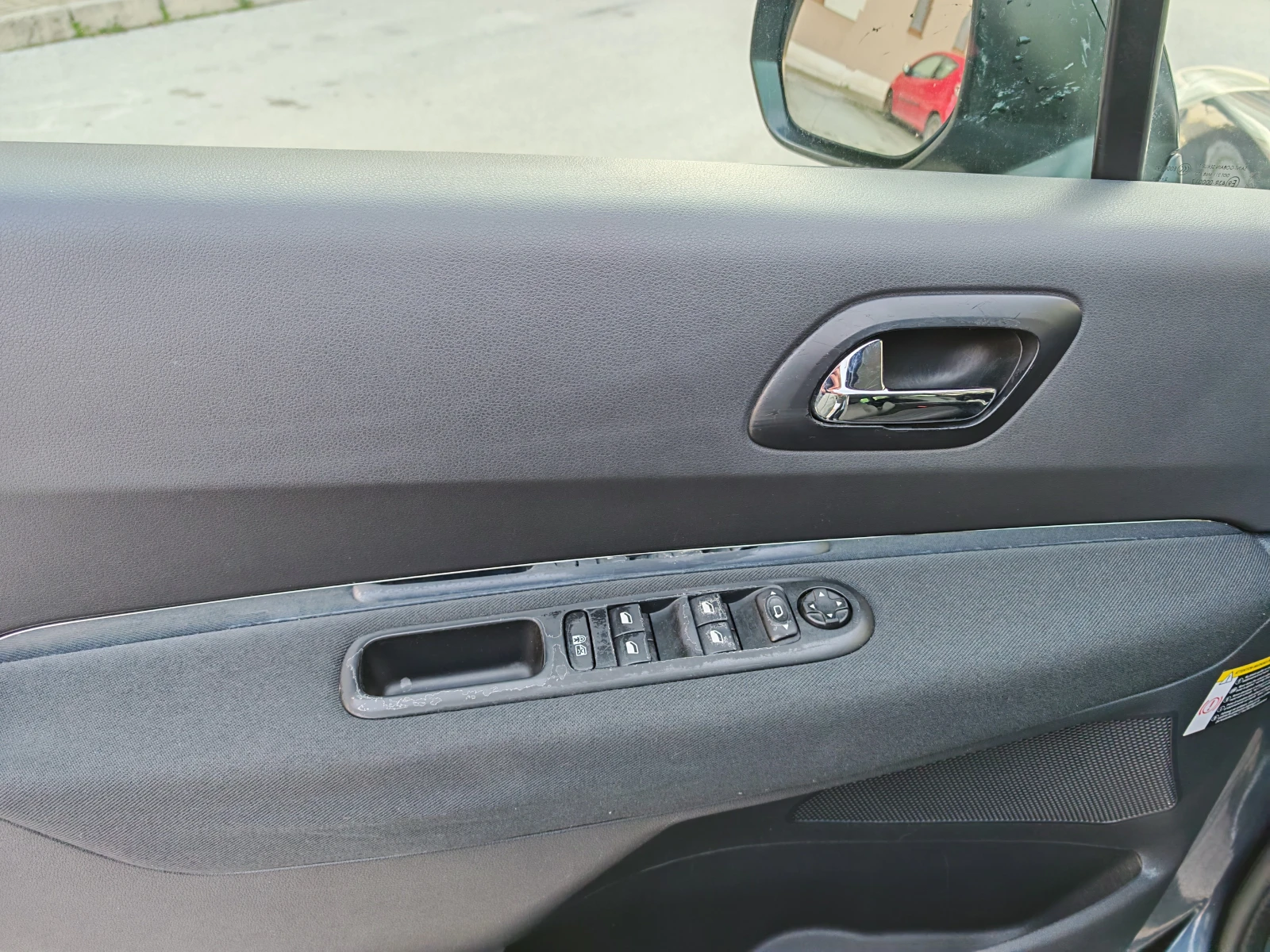 Peugeot 3008 1.6 �����  ���� | Mobile.bg � ����������� 8