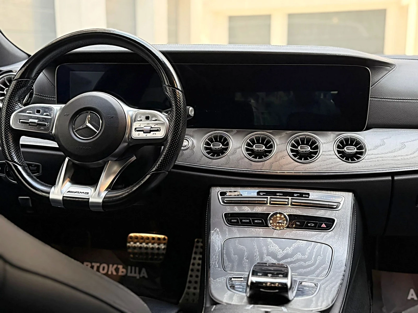 Mercedes-Benz CLS 400 MERCEDES CLS400d * AMG Line* Multibeam* Digital* F, снимка 13 - Автомобили и джипове - 53077594