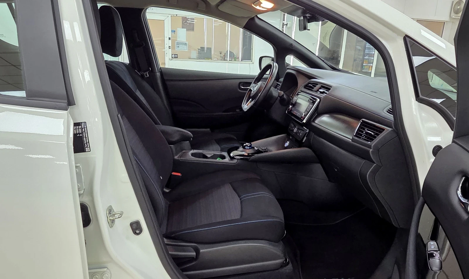 Nissan Leaf  ������������/�������� �������� ������ | Mobile.bg � ����������� 11