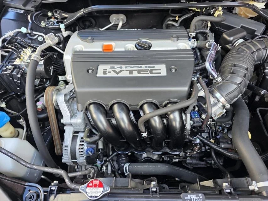 Honda Accord 2.4i* 201к.с.* ШВЕЙЦАРИЯ* FACELIFT* 73000km, снимка 12 - Автомобили и джипове - 53668683