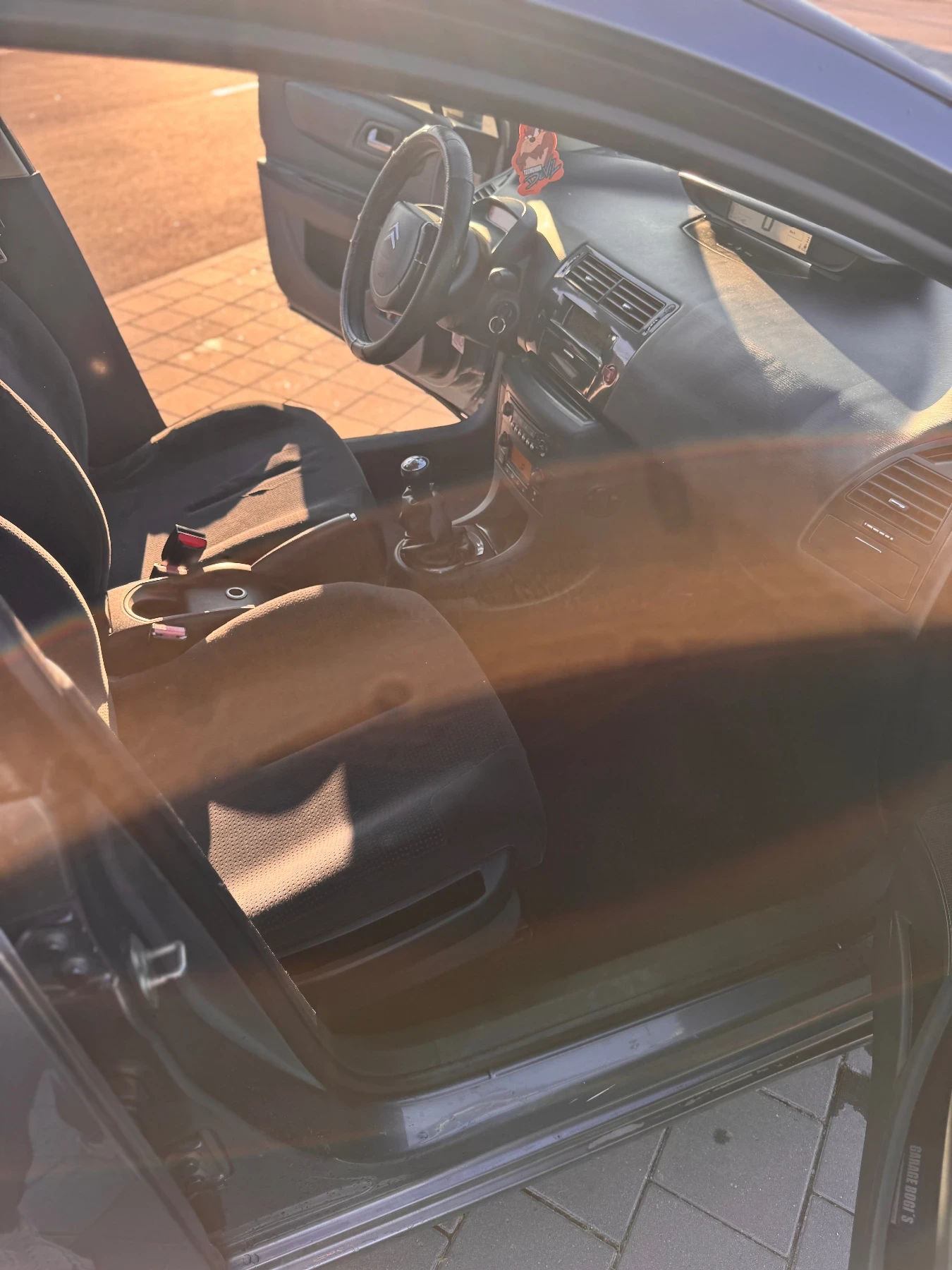 Citroen C4 1.6 - изображение 8