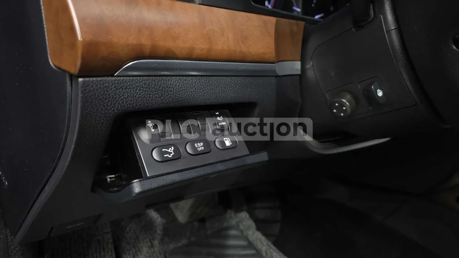 SsangYong Chairman | Mobile.bg � ����������� 7