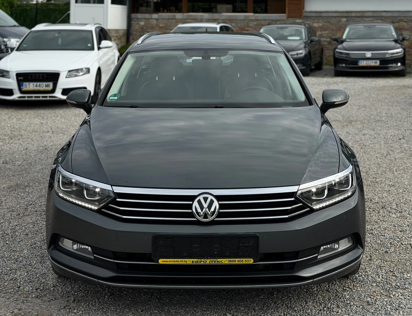 VW Passat 2.0TDI 150кс 6ск НАВИ АЛКАНТАРА МАСАЖ ПОДГРЕВ , снимка 2 - Автомобили и джипове - 54626798