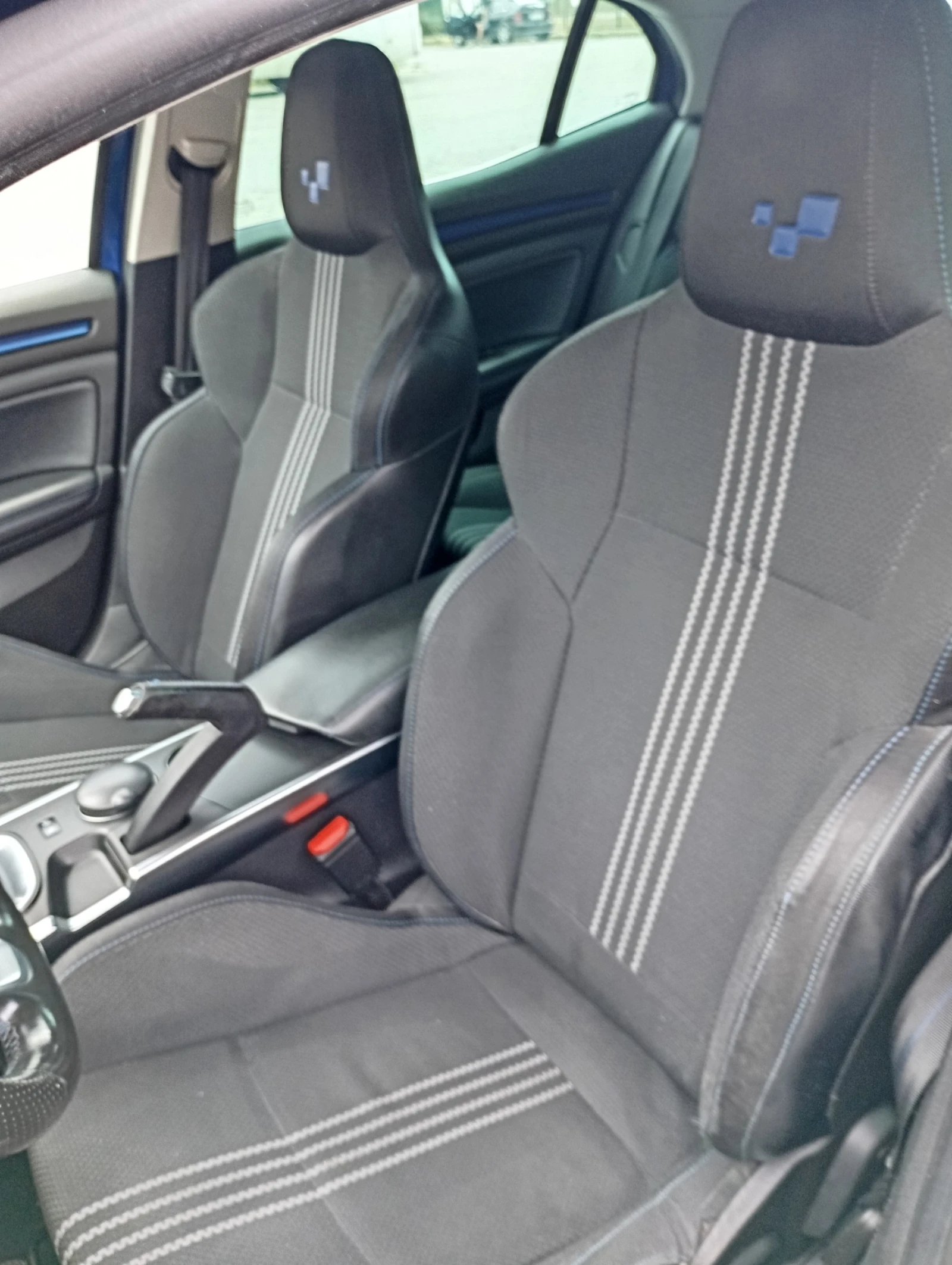 Renault Megane GT-LINE, снимка 7 - Автомобили и джипове - 54660306