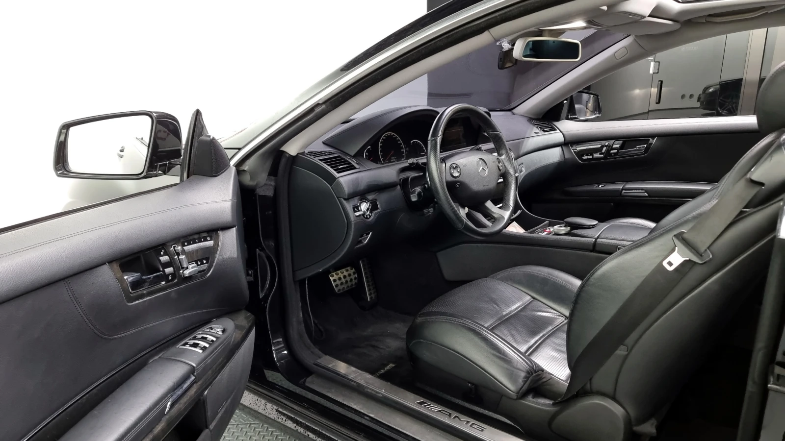 Mercedes-Benz CL 63 AMG HARMAN/KARDON| ОБДУХВАНЕ| КАМЕРА| , снимка 4 - Автомобили и джипове - 54778583