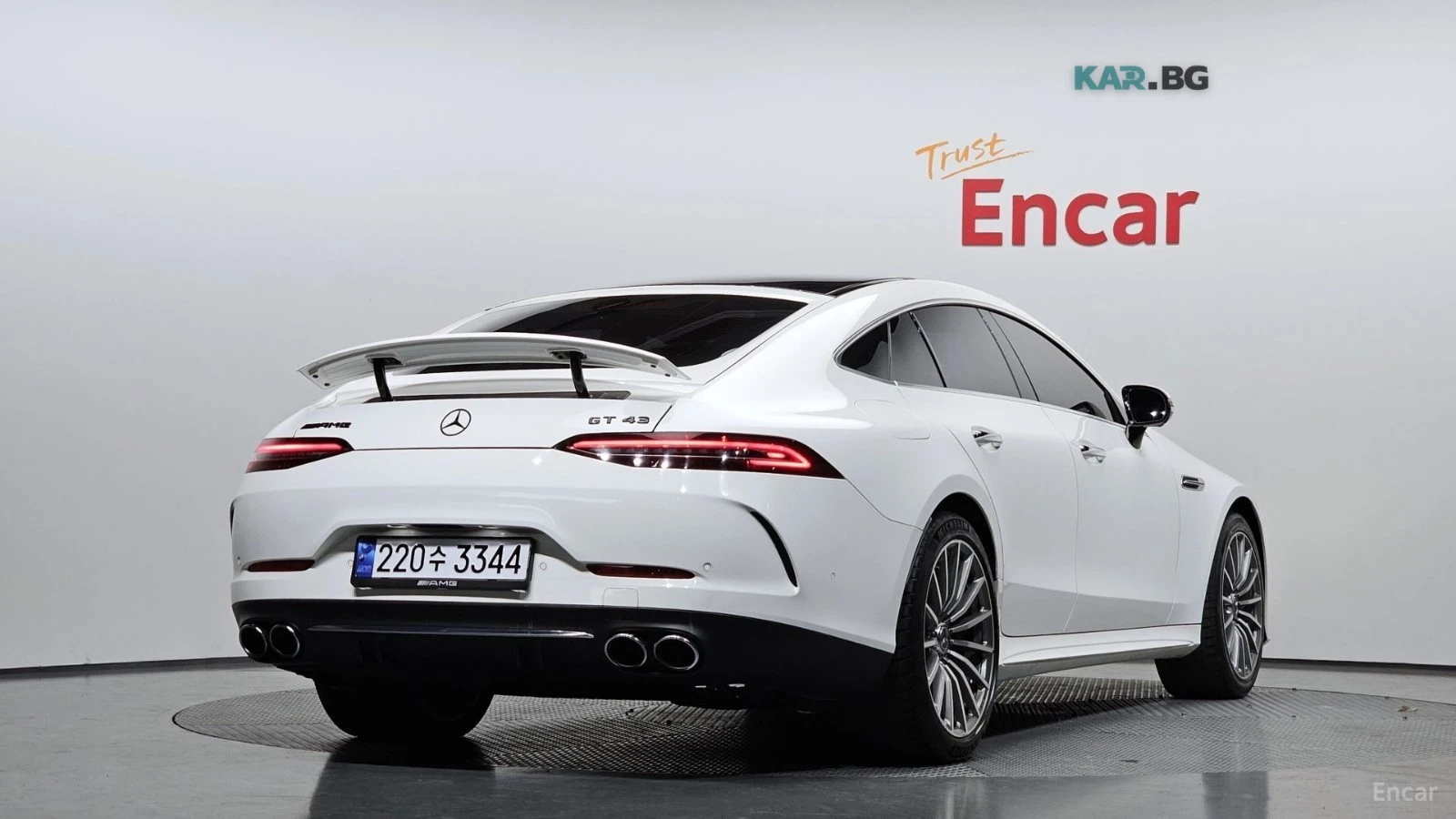 Mercedes-Benz AMG GT 43 / 4MATIC+ / DISTRONIC / BURMESTER / HEADUP, снимка 2 - Автомобили и джипове - 54989802