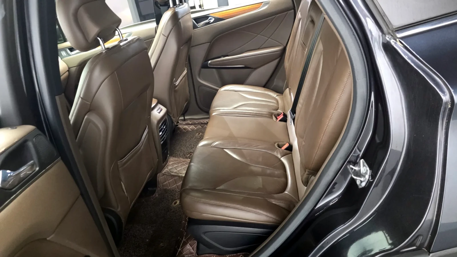 Lincoln MKC AWD Panorama/Обдухване/Подгрев, снимка 11 - Автомобили и джипове - 55077222