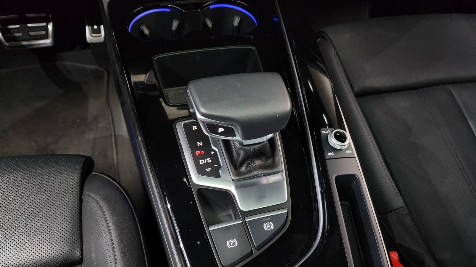 Audi A5, снимка 10 - Автомобили и джипове - 55094925
