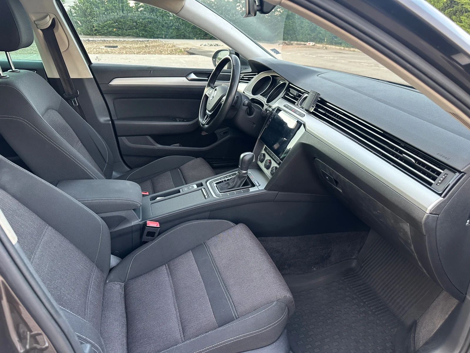 VW Passat 2.0 tdi 4 motion 190 к.с. , снимка 12 - Автомобили и джипове - 55267716