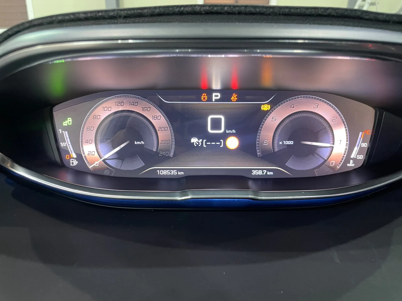 Peugeot 3008 2.0 BlueHDi ! GT Line !, снимка 13 - Автомобили и джипове - 55314258