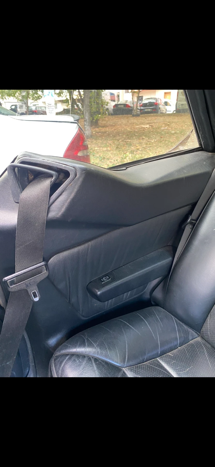Mercedes-Benz 124 2.3, снимка 12 - Автомобили и джипове - 56267323