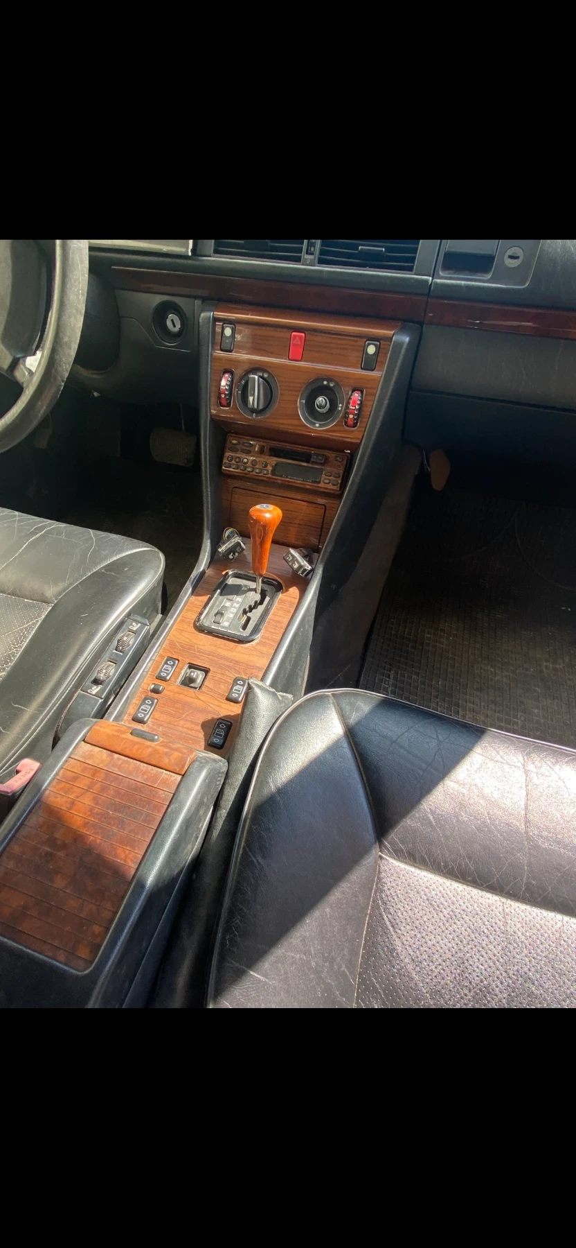 Mercedes-Benz 124 2.3, снимка 8 - Автомобили и джипове - 56267323