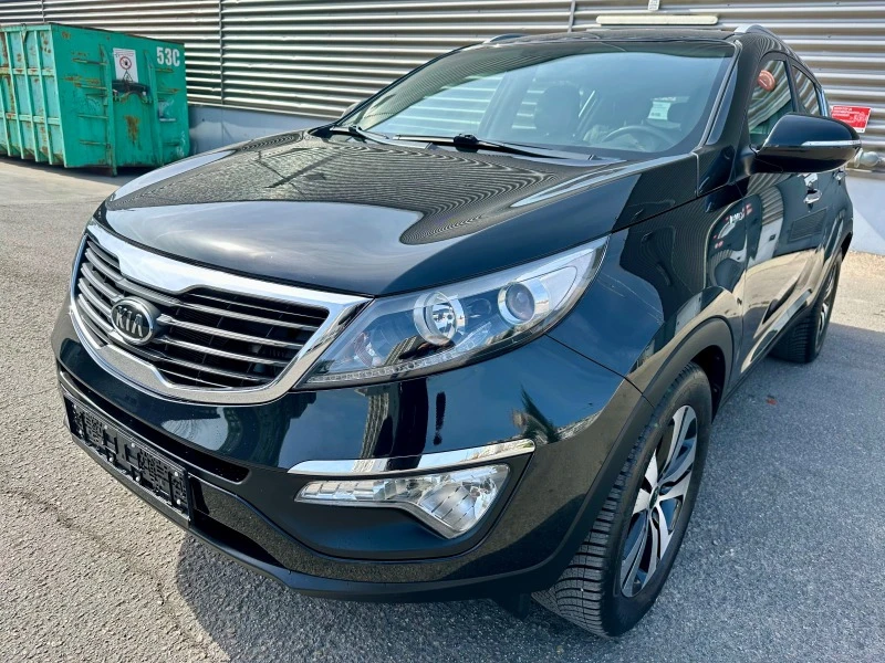 Kia Sportage 2.0 CRDI * 4x4* , снимка 3 - Автомобили и джипове - 44554325