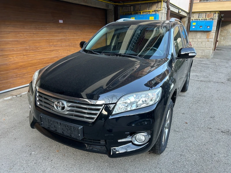 Toyota Rav4 2, 2 D-4D, 4X4, КАТО НОВА !, снимка 2 - Автомобили и джипове - 48542907