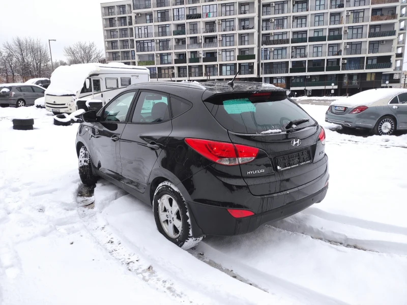 Hyundai IX35 бензин Евро 5, снимка 2 - Автомобили и джипове - 48673843