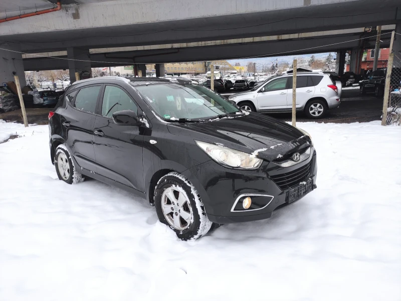 Hyundai IX35 бензин Евро 5, снимка 4 - Автомобили и джипове - 48673843