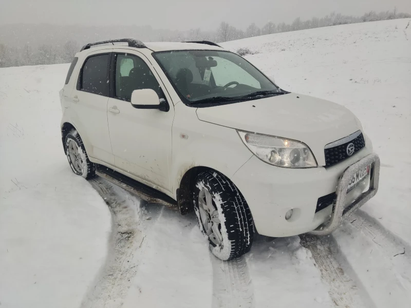 Daihatsu Terios, снимка 2 - Автомобили и джипове - 48912202