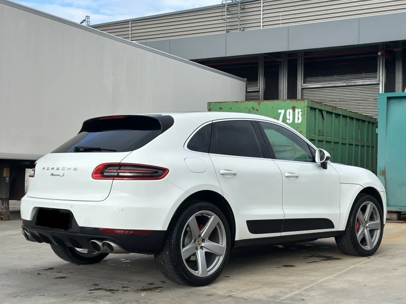 Porsche Macan S