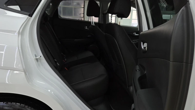 Hyundai Kona 64KWh/Face Lift/Blue Link, снимка 9 - Автомобили и джипове - 52772671