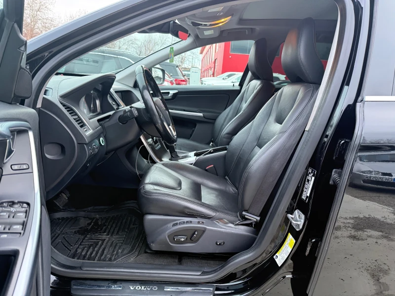 Volvo XC60 Бенз/ГАЗ* ПОДГРЕВ* 4х4* КАМЕРА* АВТОПИЛОТ, снимка 7 - Автомобили и джипове - 53180858