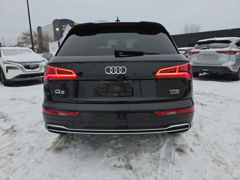 Audi Q5 Technik* S-line* 360view* Шибидах* Подгрев* Keyles, снимка 5 - Автомобили и джипове - 53502345