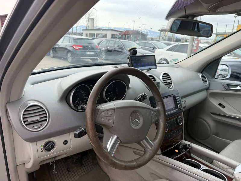 Mercedes-Benz ML 320 CDI 4MATIC AIRMATIC/AVTOMAT/NAVI/KOJA EURO 4, снимка 12 - Автомобили и джипове - 53560550