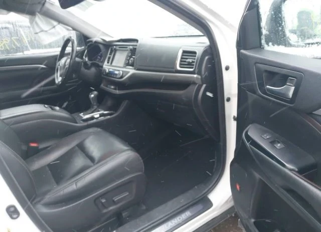 Toyota Highlander  - изображение 9