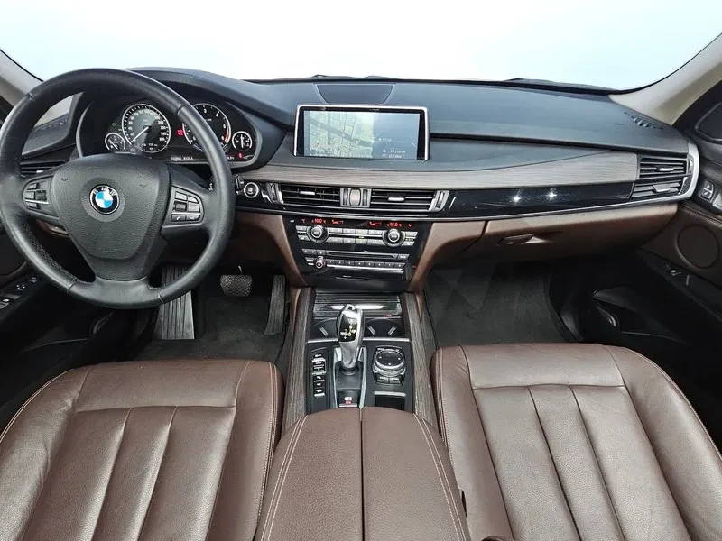 BMW X5 xDrive 30D, снимка 7 - Автомобили и джипове - 56253954