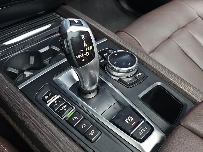 BMW X5 xDrive 30D, снимка 9 - Автомобили и джипове - 56253954
