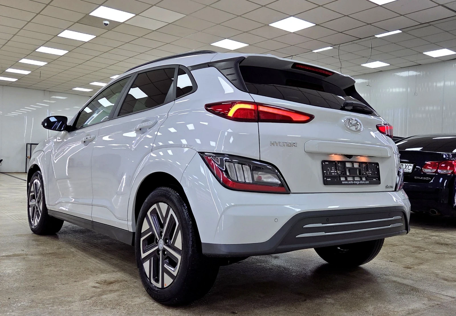 Hyundai Kona 64KWh/Face Lift/Blue Link - изображение 4