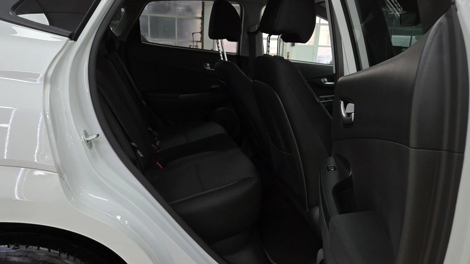 Hyundai Kona 64KWh/Face Lift/Blue Link - изображение 9