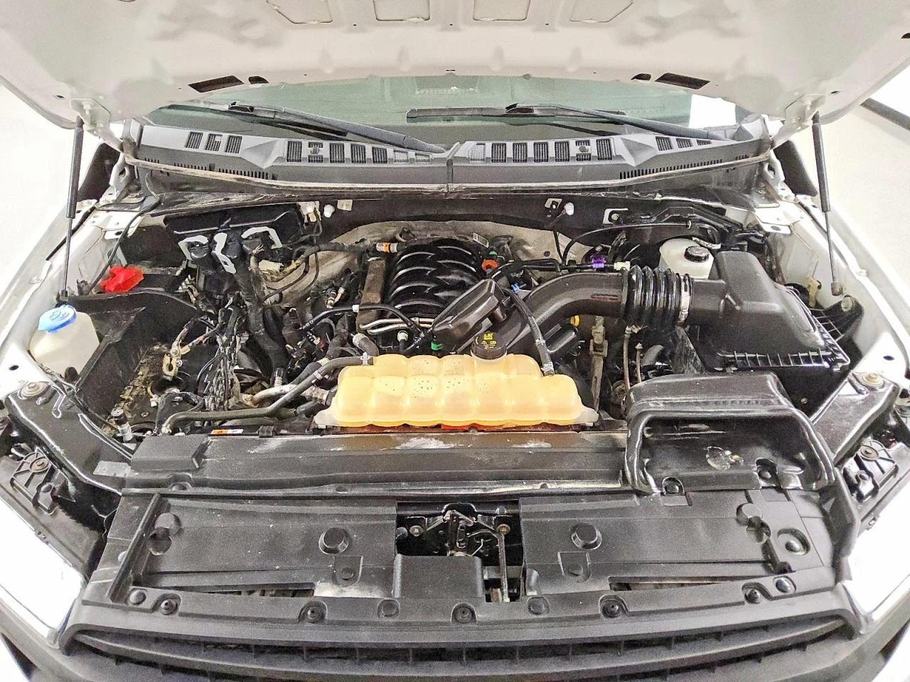 Ford F150, снимка 9 - Автомобили и джипове - 53811915