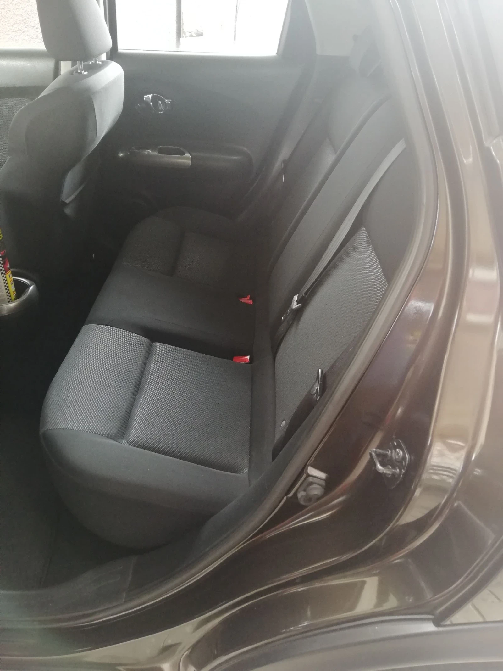 Nissan Juke 1.6 БЕНЗИН УНИКАТ , снимка 13 - Автомобили и джипове - 54368452