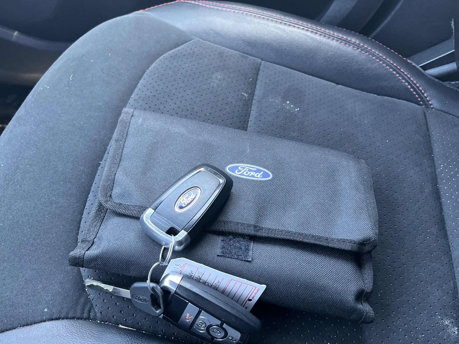 Ford Explorer XLT * 7 ������ * CARFAX * ���� ������ *  | Mobile.bg � ����������� 14